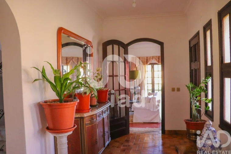 Moradia T4 para Venda em Montenegro Foto 8