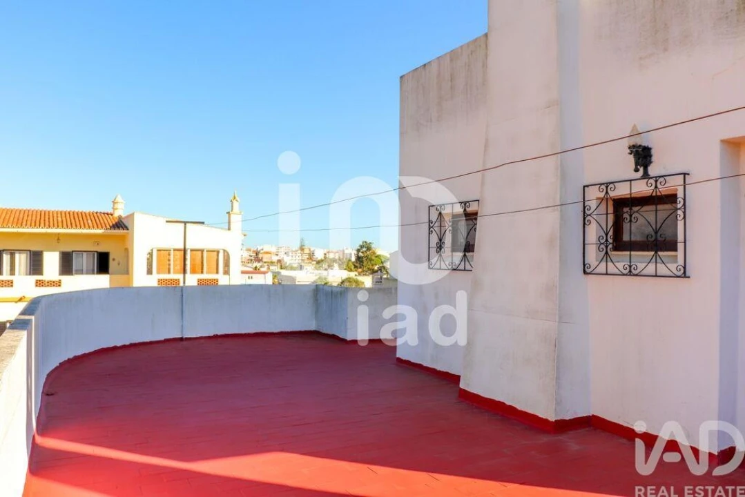 Moradia T4 para Venda em Montenegro Foto 28