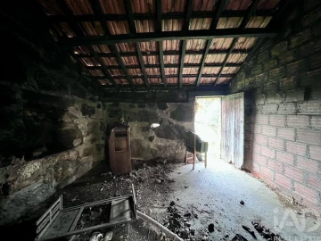 Moradia T2 para Venda em Baião (Santa Leocádia) e Mesquinhata