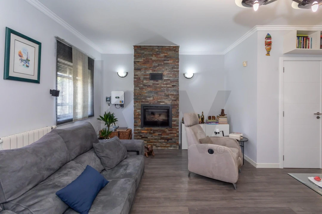 Moradia T4 para Venda em Charneca de Caparica e Sobreda Foto 26