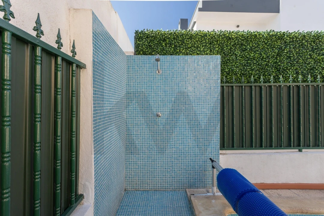 Moradia T4 para Venda em Charneca de Caparica e Sobreda Foto 6