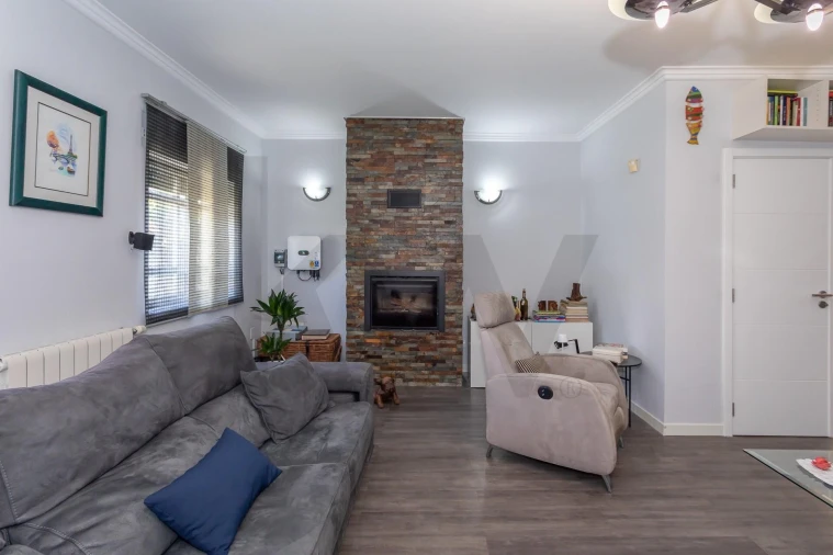 Moradia T4 para Venda em Charneca de Caparica e Sobreda Foto 26