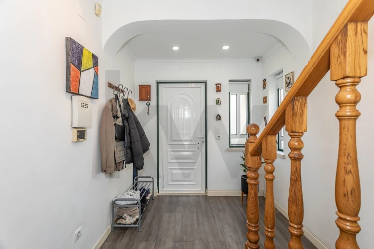 Moradia T4 para Venda em Charneca de Caparica e Sobreda Foto 30