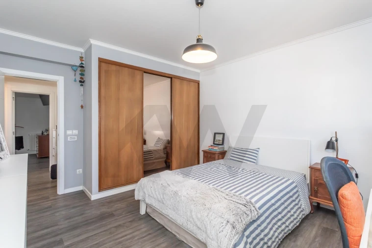 Moradia T4 para Venda em Charneca de Caparica e Sobreda Foto 46