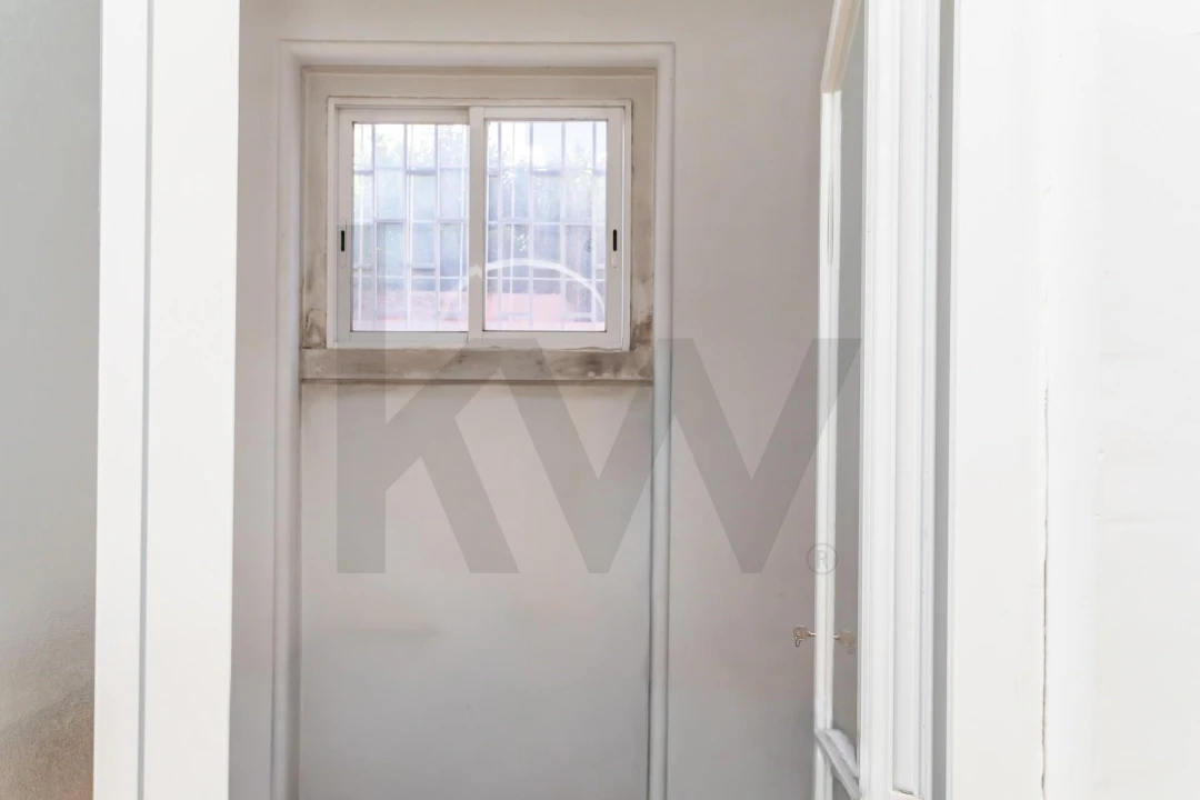 Loja para Venda em Campo de Ourique Foto 10