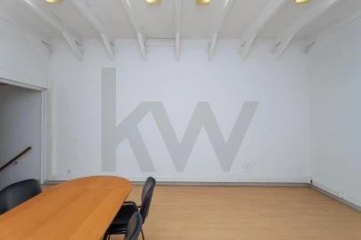 Loja para Venda em Campo de Ourique