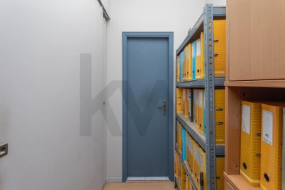 Loja para Venda em Campo de Ourique