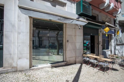 Loja para Venda em Campo de Ourique