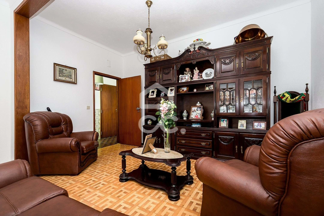 Moradia T4 para Venda em Malagueira e Horta das Figueiras Foto 6