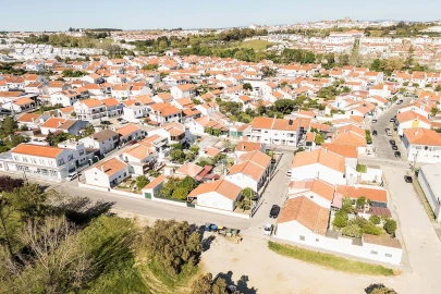 Moradia T4 para Venda em Malagueira e Horta das Figueiras