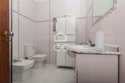 Moradia T4 para Venda em Malagueira e Horta das Figueiras