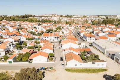 Moradia T4 para Venda em Malagueira e Horta das Figueiras