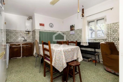 Moradia T4 para Venda em Malagueira e Horta das Figueiras