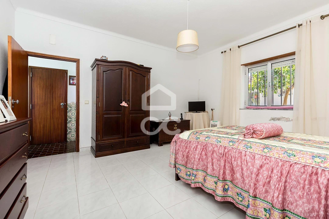 Moradia T4 para Venda em Malagueira e Horta das Figueiras Foto 13