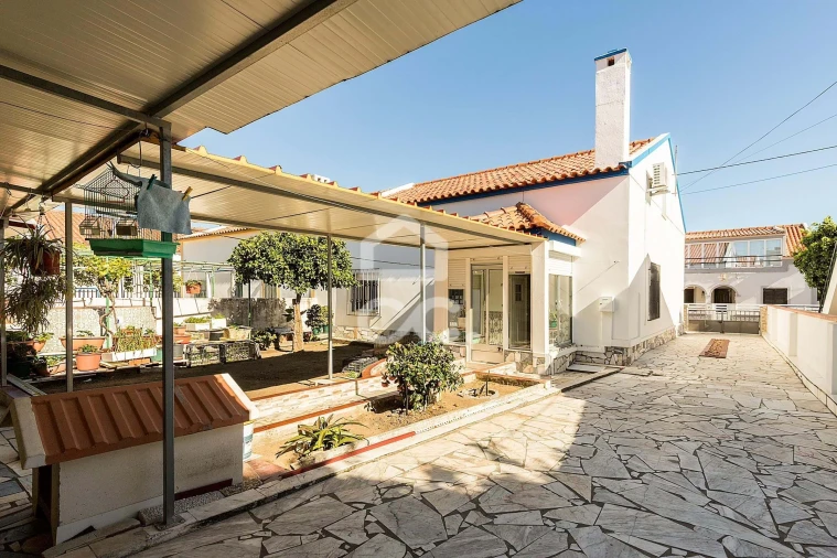 Moradia T4 para Venda em Malagueira e Horta das Figueiras Foto 3