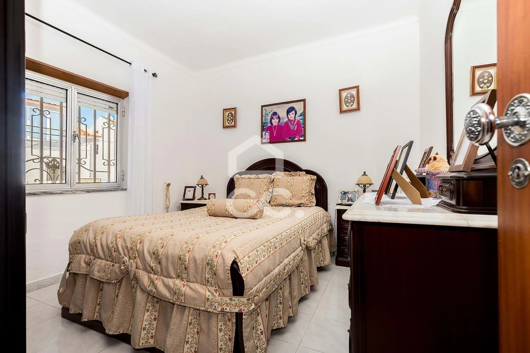 Moradia T4 para Venda em Malagueira e Horta das Figueiras Foto 14