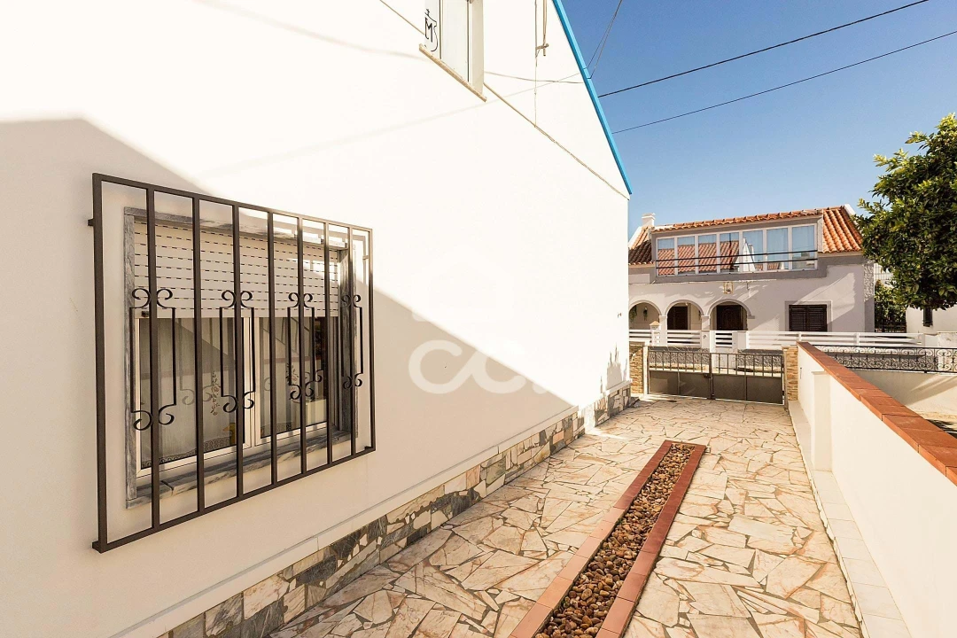 Moradia T4 para Venda em Malagueira e Horta das Figueiras Foto 40