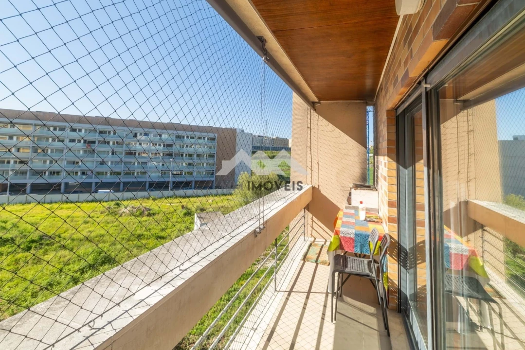 Apartamento T3 para Venda em Cidade da Maia Foto 11