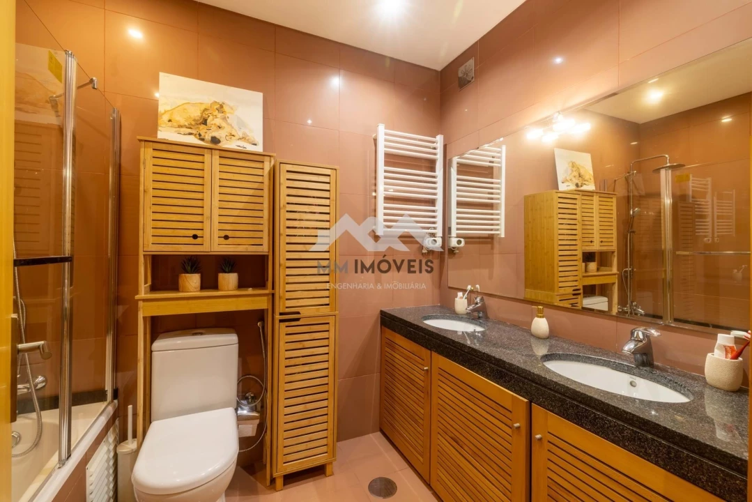Apartamento T3 para Venda em Cidade da Maia Foto 26