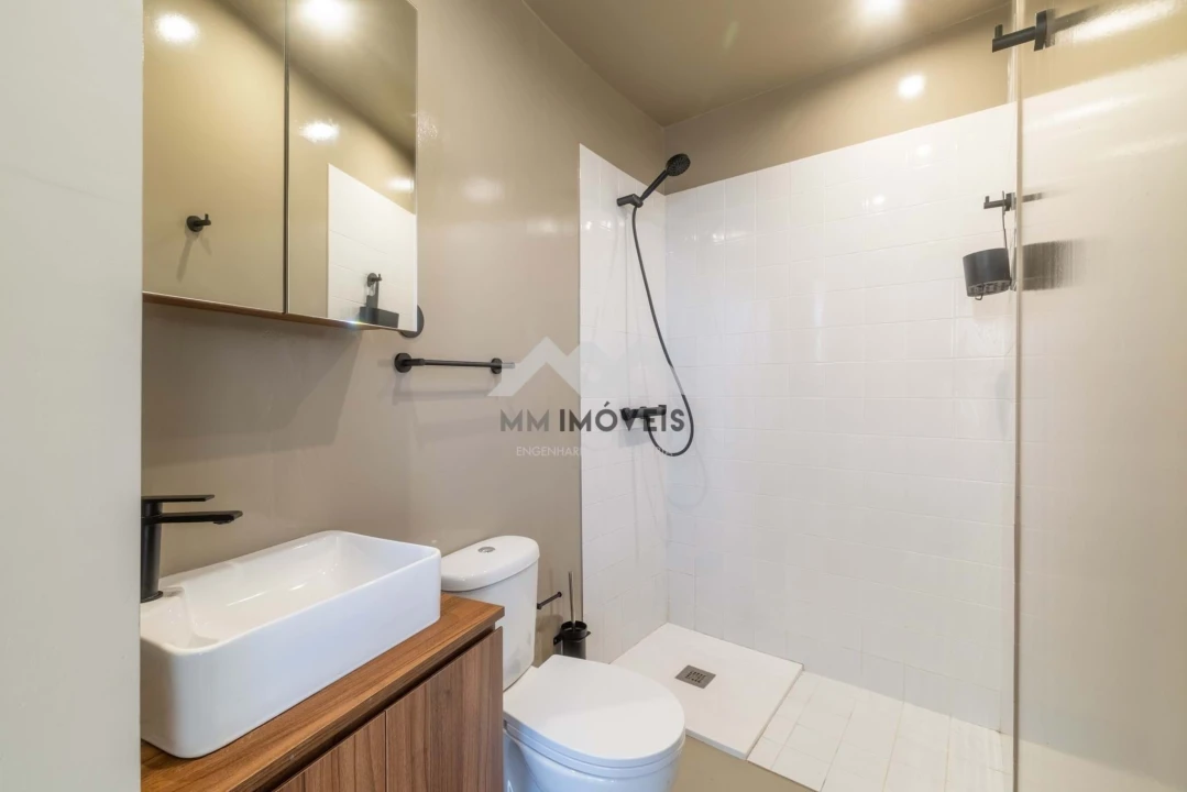 Negócio para Venda em Gondomar (São Cosme), Valbom e Jovim Foto 14