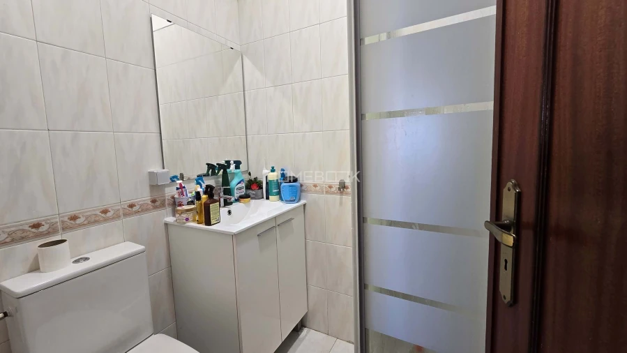 Apartamento T3 para Venda em Rio de Mouro Foto 16