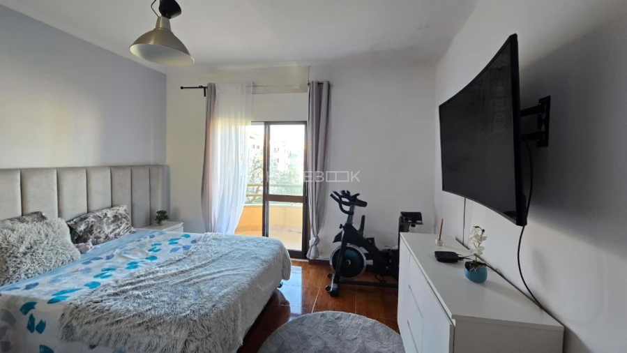 Apartamento T3 para Venda em Rio de Mouro Foto 11