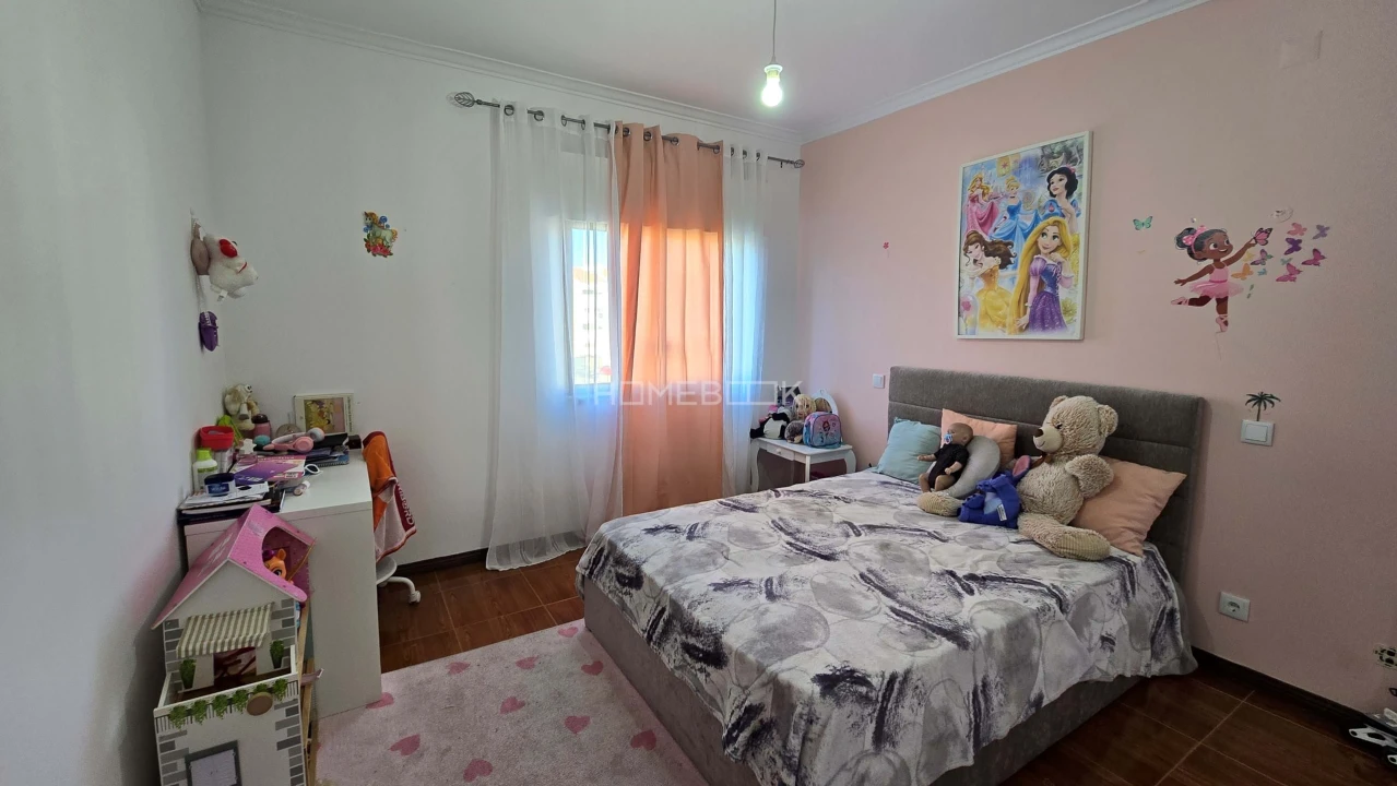 Apartamento T3 para Venda em Rio de Mouro Foto 13