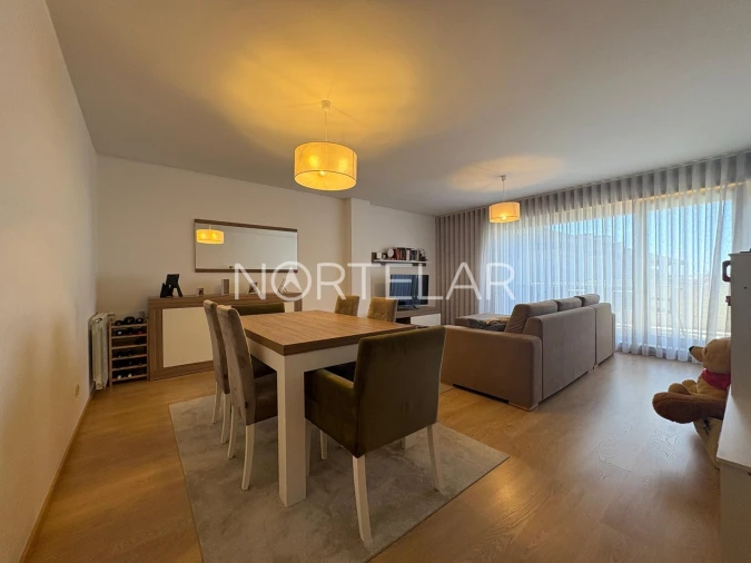 Apartamento T3 para Venda em Bougado (São Martinho e Santiago) Foto 1