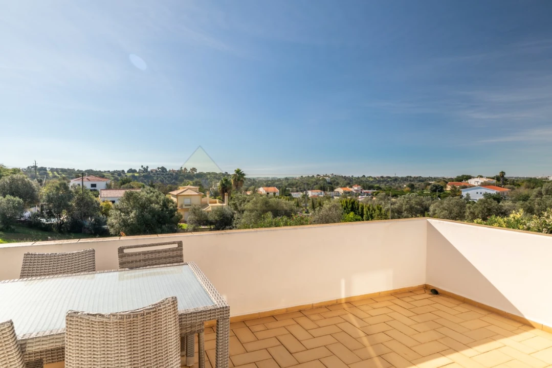 Moradia T5 para Venda em Boliqueime Foto 5