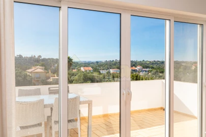 Moradia T5 para Venda em Boliqueime