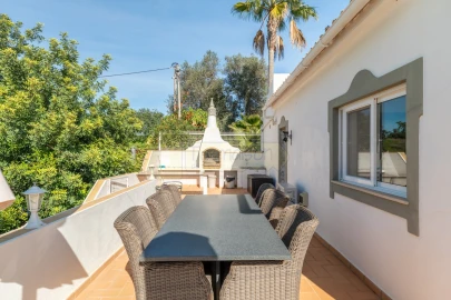 Moradia T5 para Venda em Boliqueime