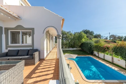 Moradia T5 para Venda em Boliqueime