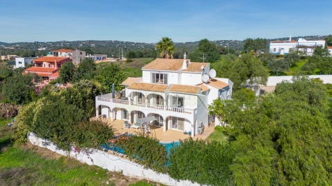 Moradia T5 para Venda em Boliqueime