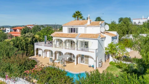 Moradia T5 para Venda em Boliqueime