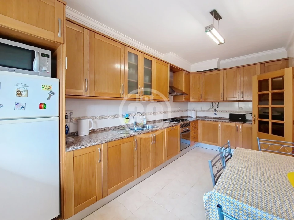 Apartamento T2 para Venda em Albufeira e Olhos de Água Foto 5