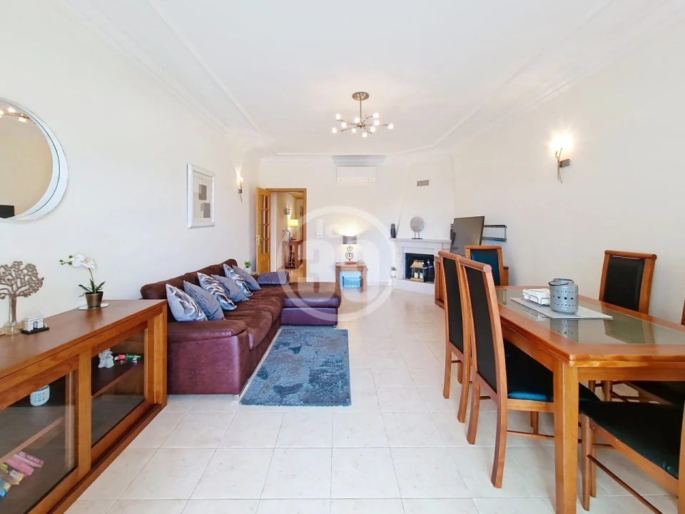 Apartamento T2 para Venda em Albufeira e Olhos de Água Foto 9