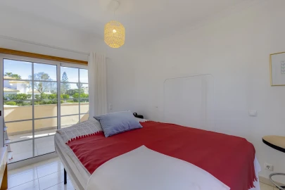 Moradia T4 para Venda em Luz