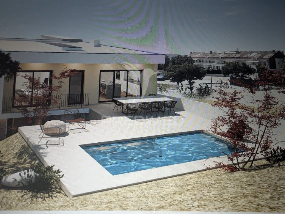 Moradia T4 para Venda em Vila Franca de Xira Foto 2