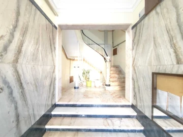 Apartamento T3 para Venda em Laranjeiro e Feijó
