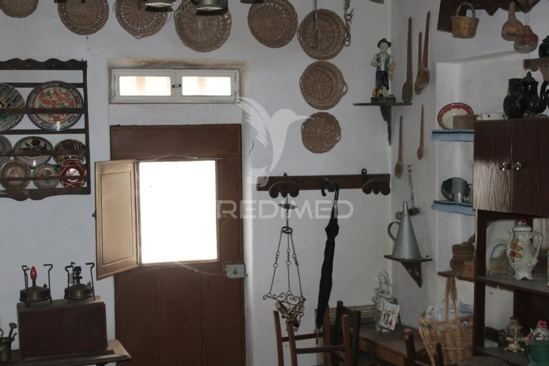 Armazém para Venda em Redondo Foto 8