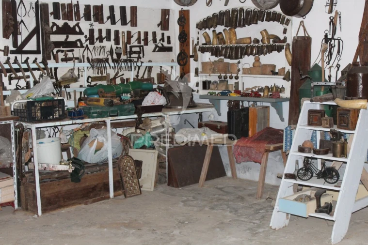 Armazém para Venda em Redondo Foto 11