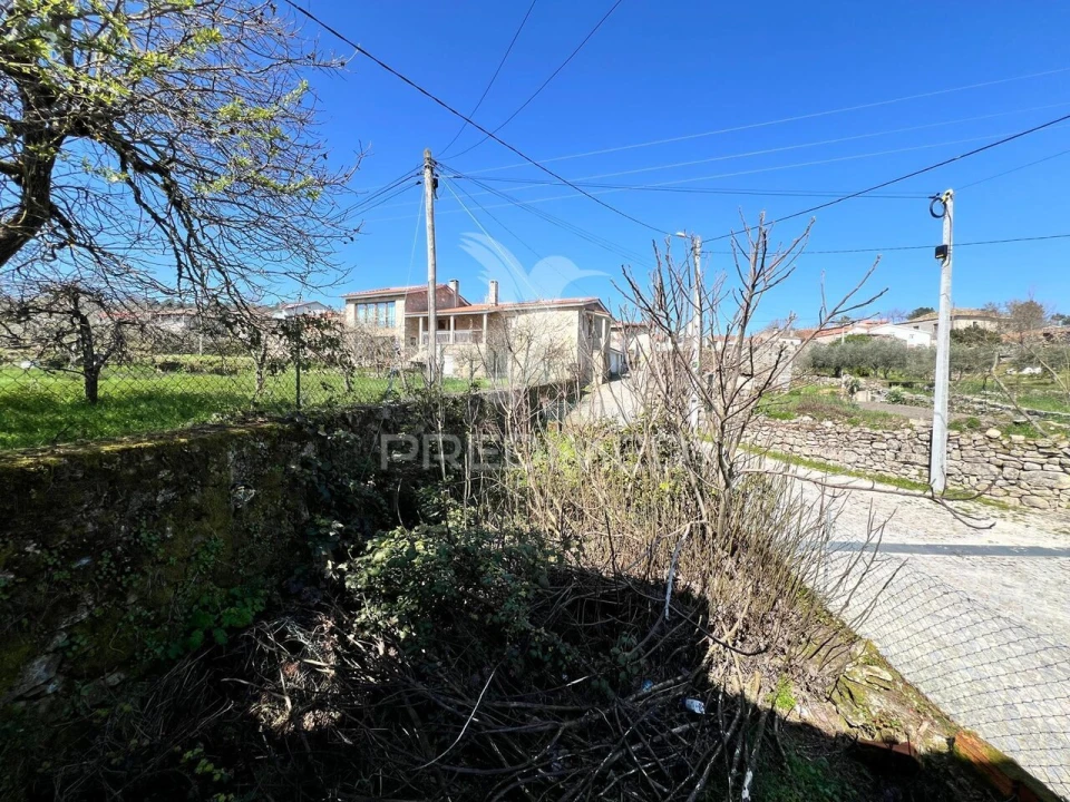 Moradia T3 para Venda em Carrazeda de Ansiães Foto 6