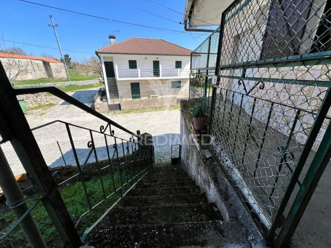 Moradia T3 para Venda em Carrazeda de Ansiães Foto 5