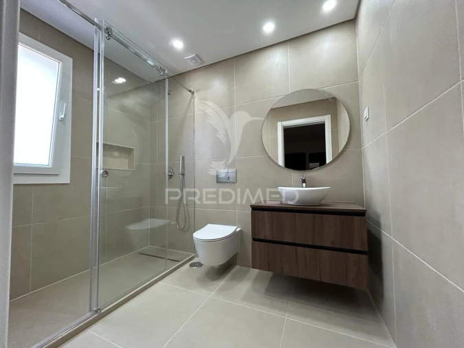 Apartamento T3 para Venda em Laranjeiro e Feijó Foto 7