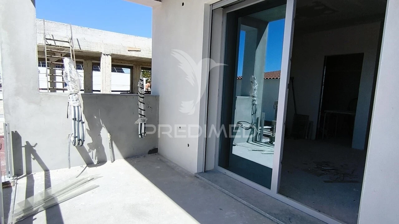 Moradia T3 para Venda em Fernao Ferro Foto 7