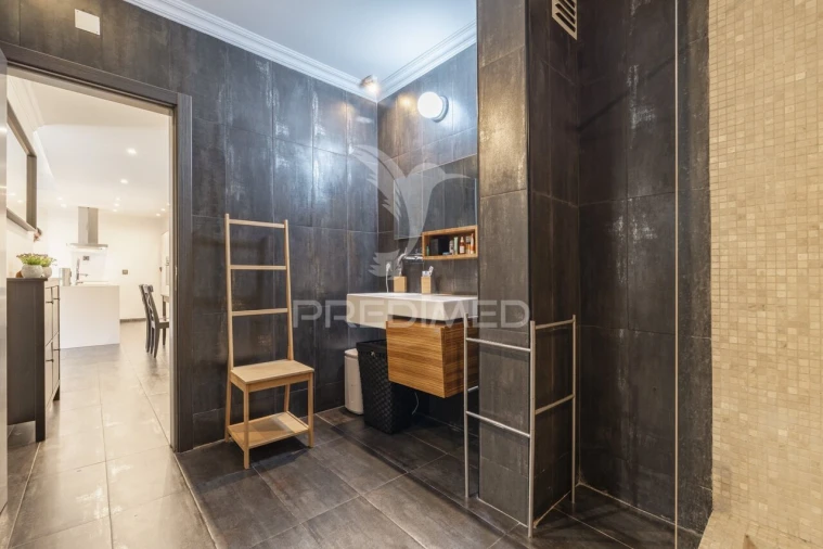 Apartamento T1 para Venda em São Domingos de Rana Foto 30