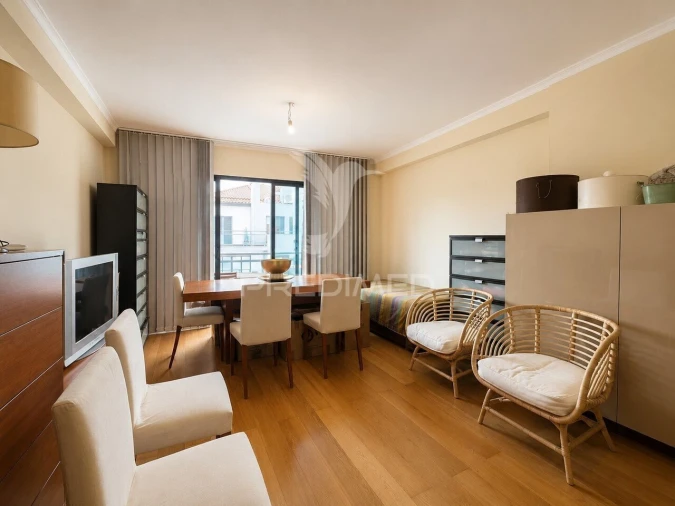 Apartamento T1 para Venda em São Martinho Foto 3