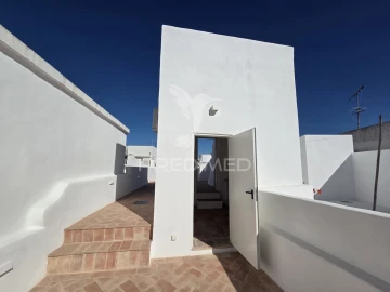 Moradia T1 para Venda em Olhão