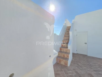 Moradia T1 para Venda em Olhão