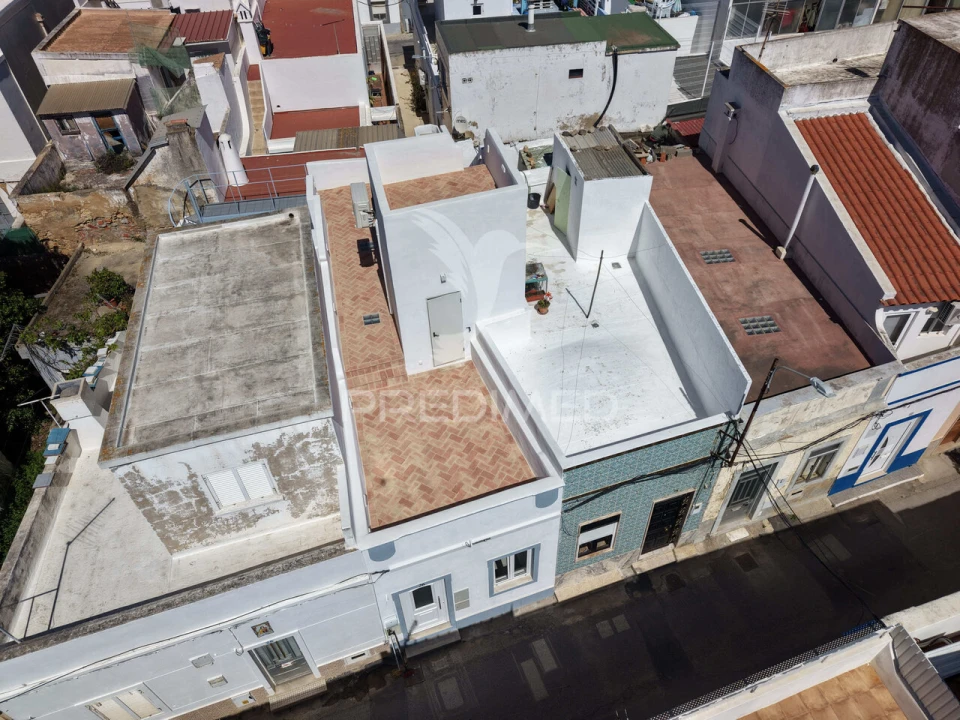 Moradia T1 para Venda em Olhão Foto 31